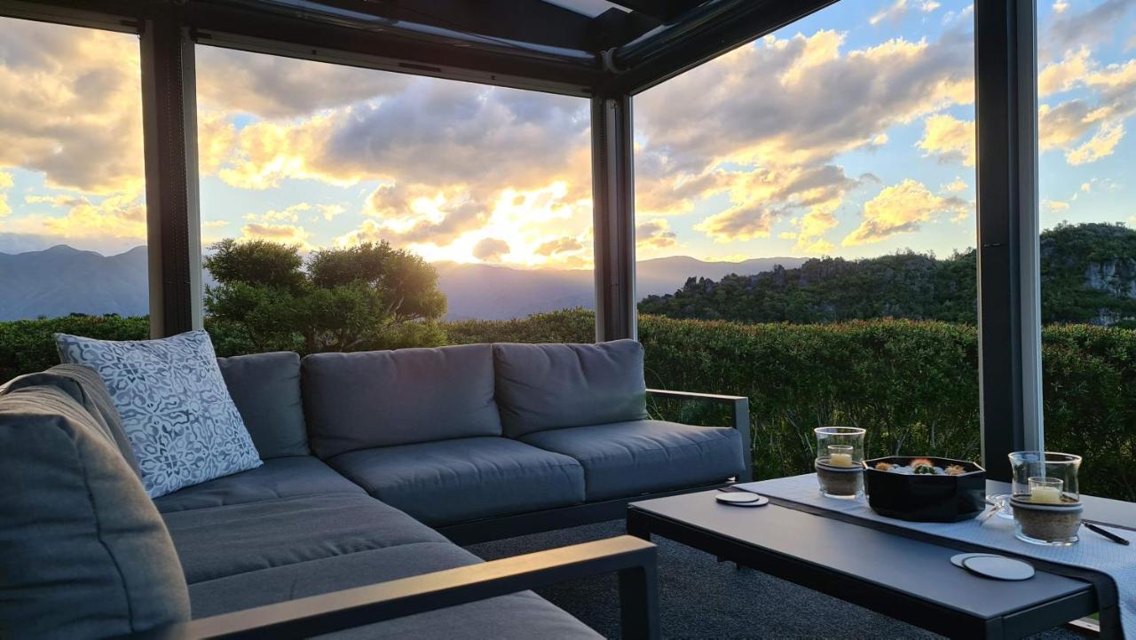 Rocky Ridge Cottage ทาคาคา ภายนอก รูปภาพ