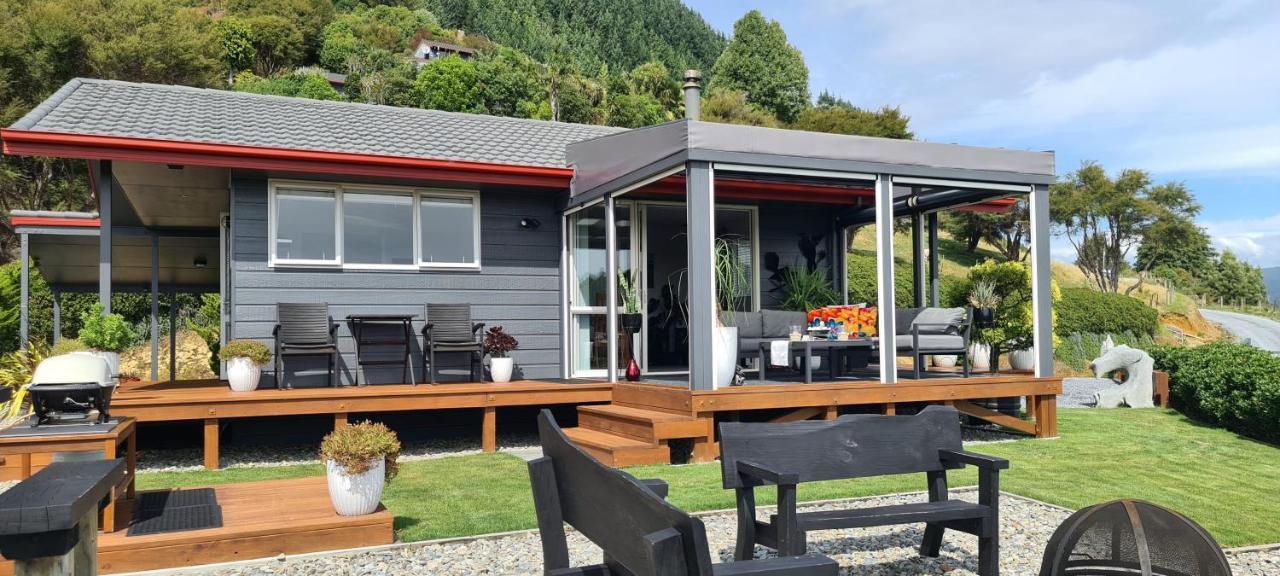 Rocky Ridge Cottage ทาคาคา ภายนอก รูปภาพ