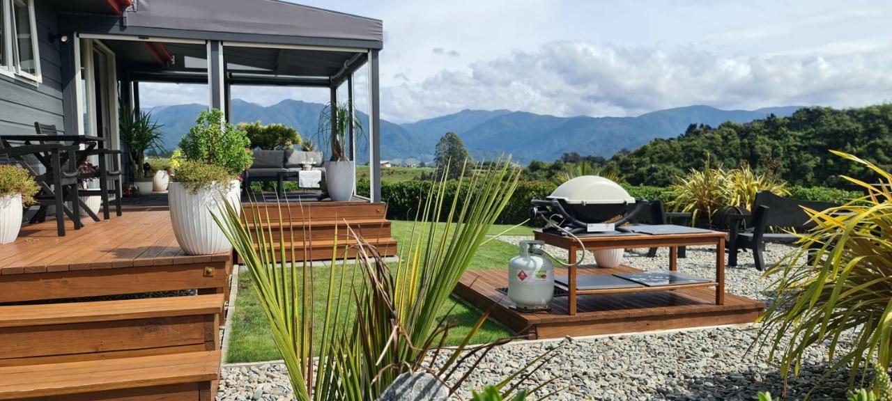 Rocky Ridge Cottage ทาคาคา ภายนอก รูปภาพ