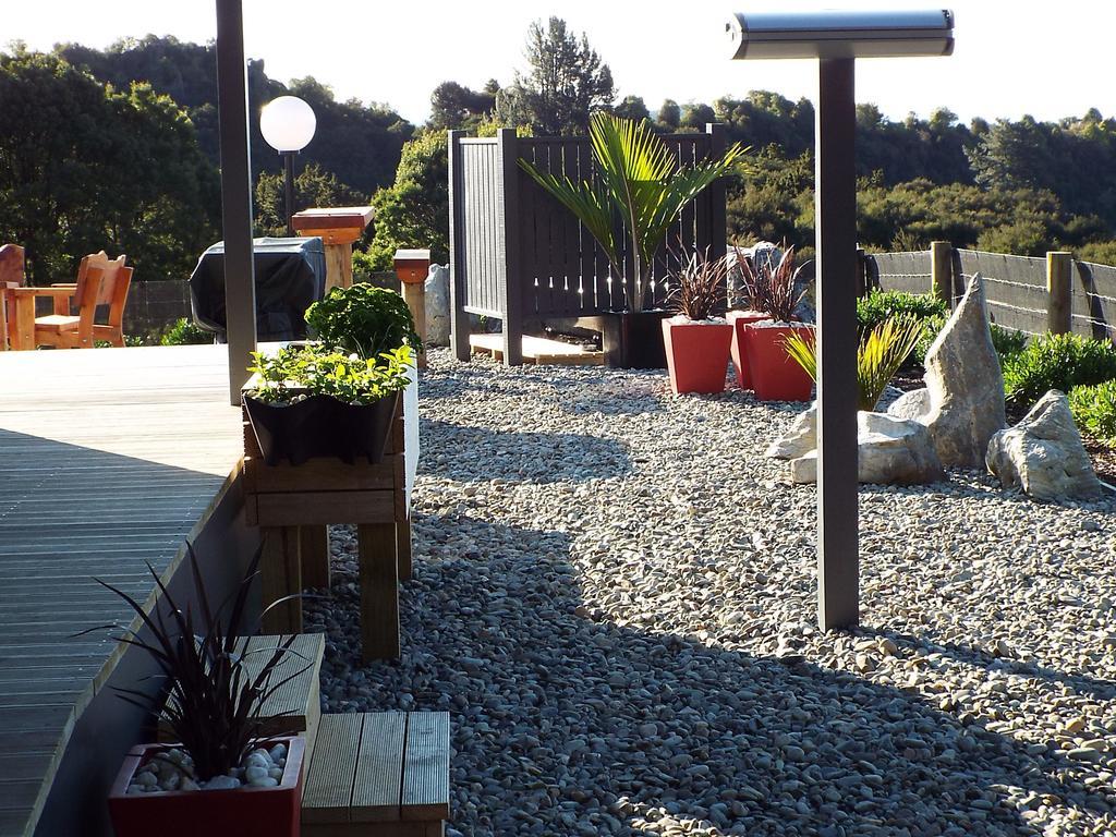 Rocky Ridge Cottage ทาคาคา ภายนอก รูปภาพ